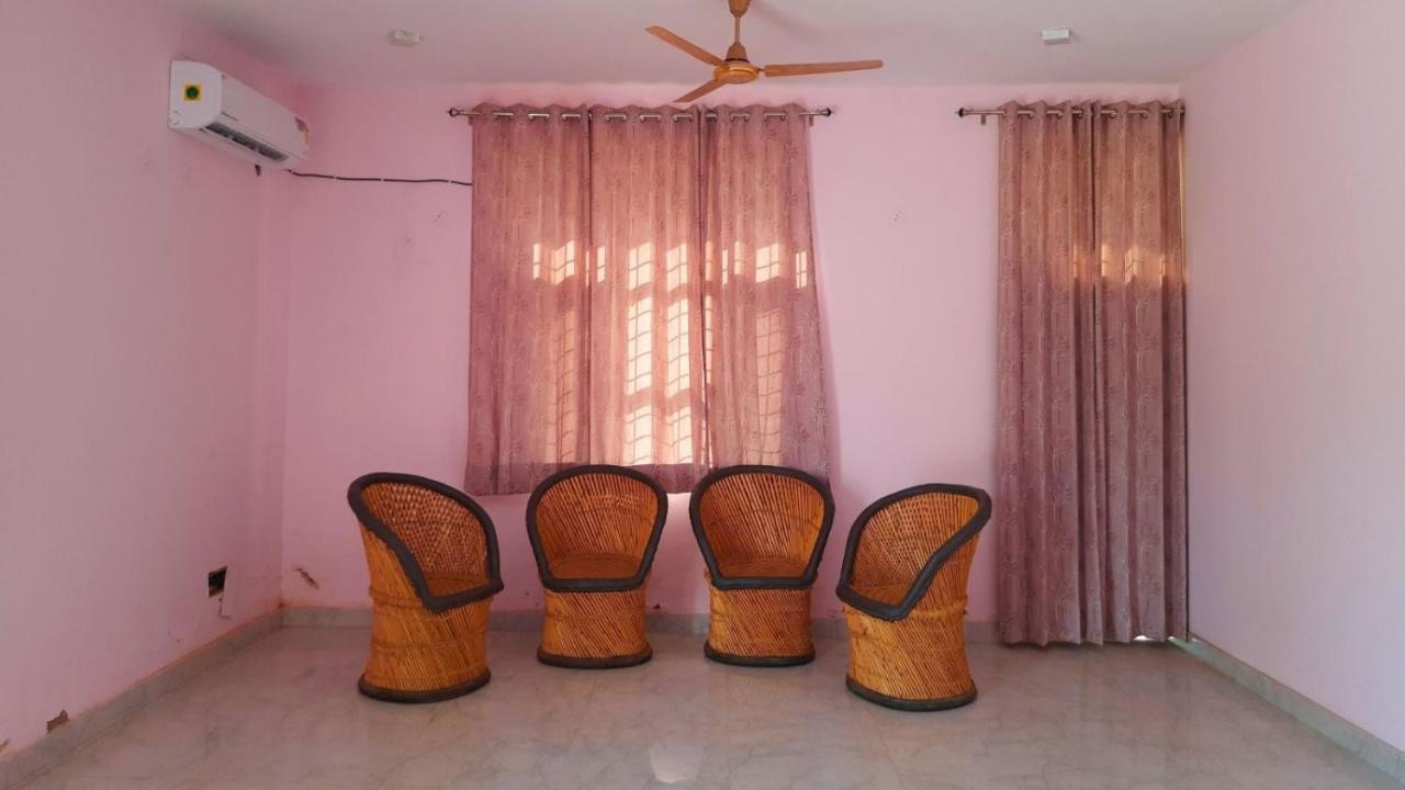 Villa Wedlock Farms - Events Venue à Gurgaon Extérieur photo